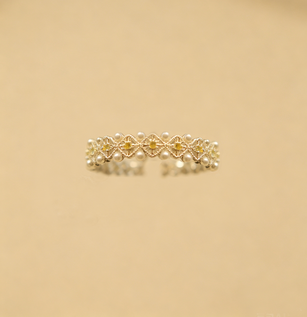 Lace Gleam Ring