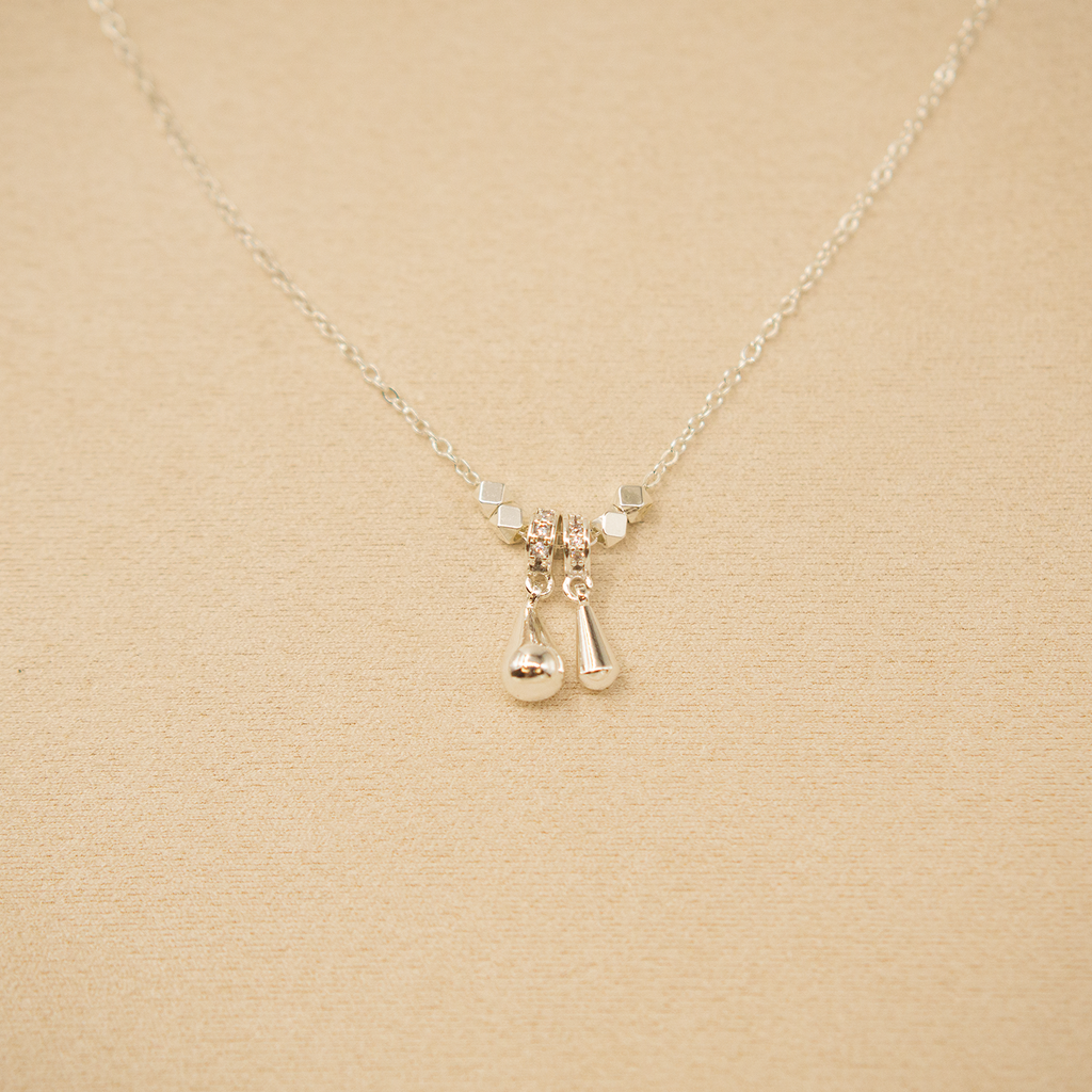 Floating Echo Necklace