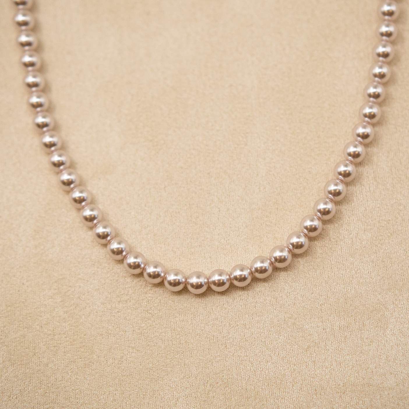 Rosy Pearl Necklace