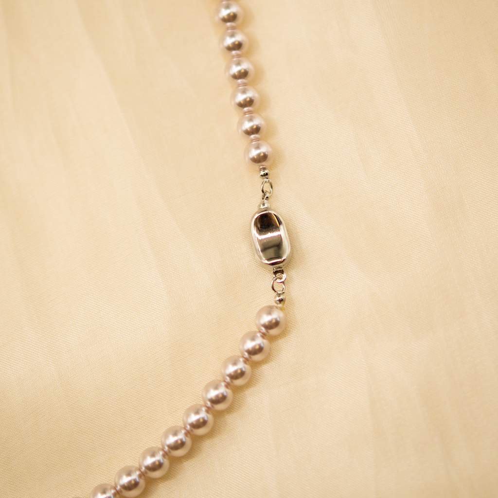Rosy Pearl Necklace
