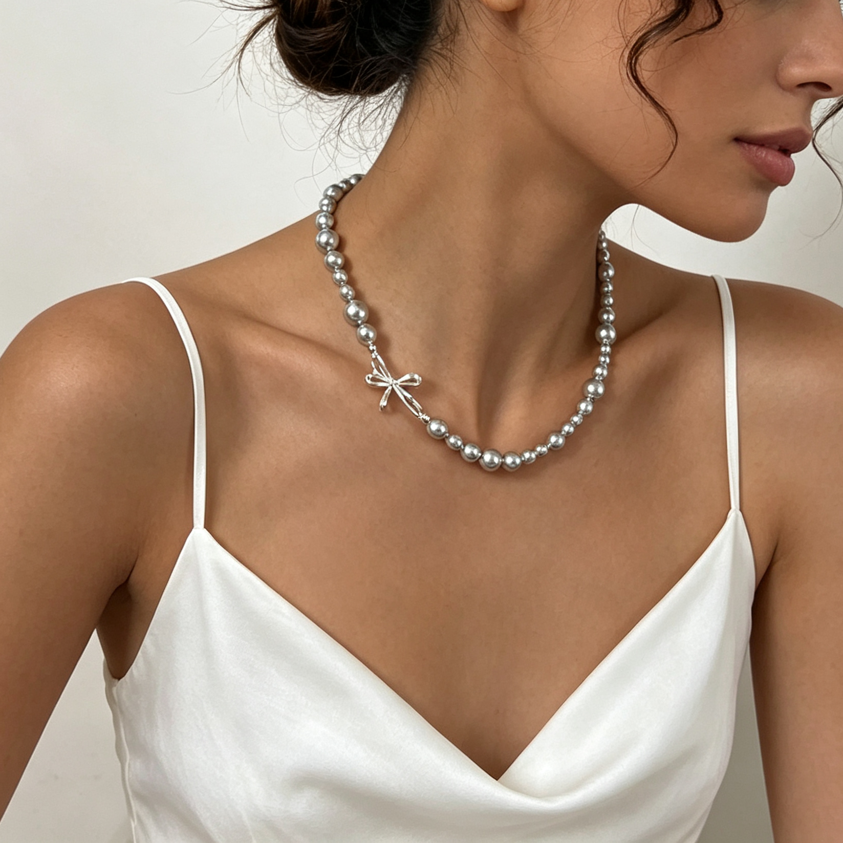 Smoky Ribbon Necklace