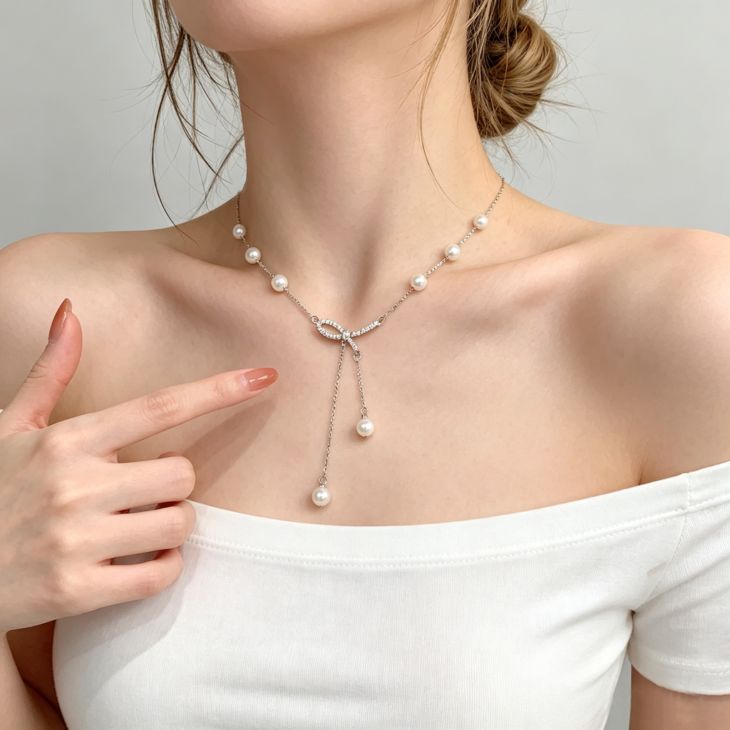Ribbon Melody Necklace