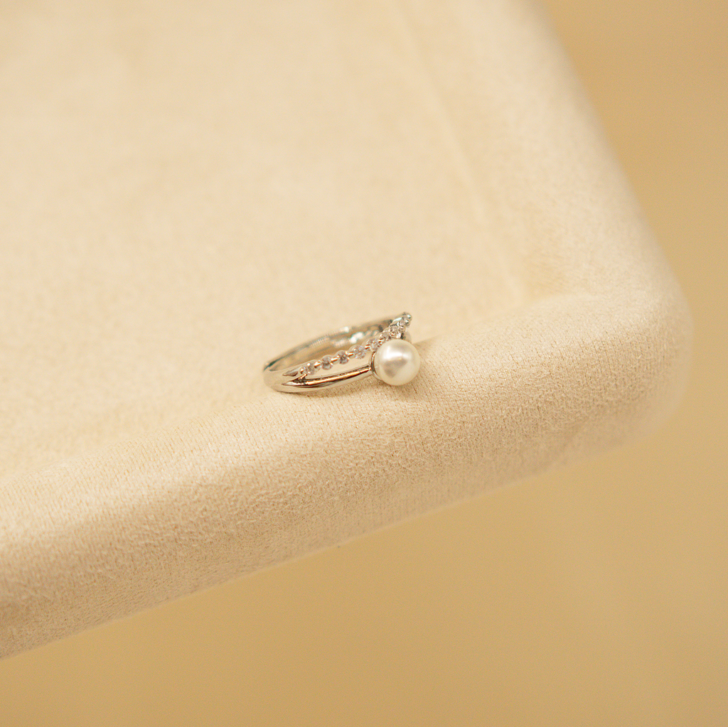 Dual Gleam Ring