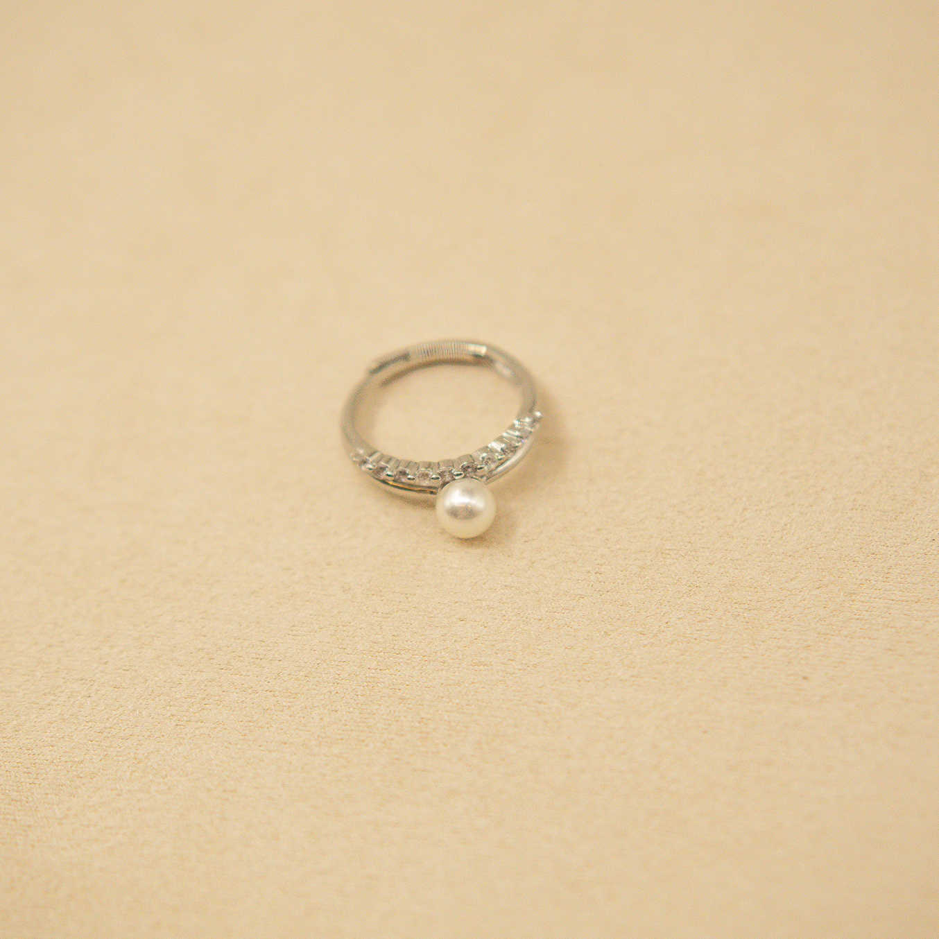 Dual Gleam Ring