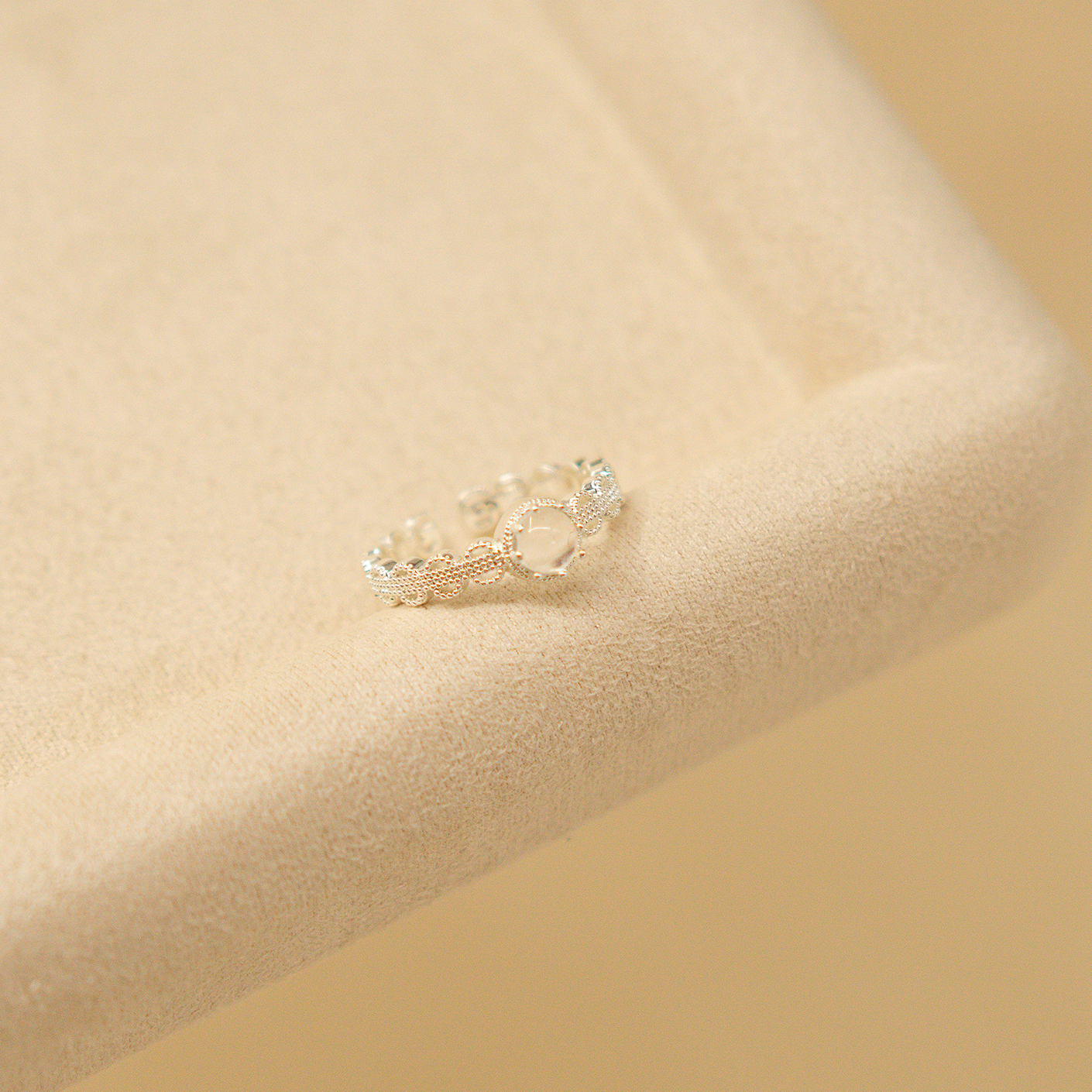 Lace Dew Ring