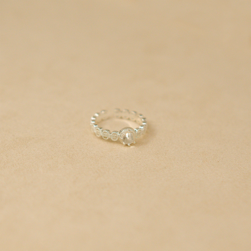 Lace Dew Ring