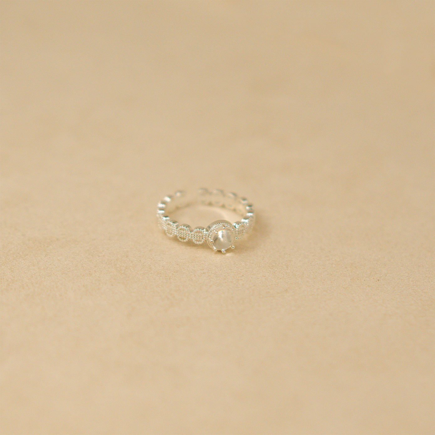 Lace Dew Ring