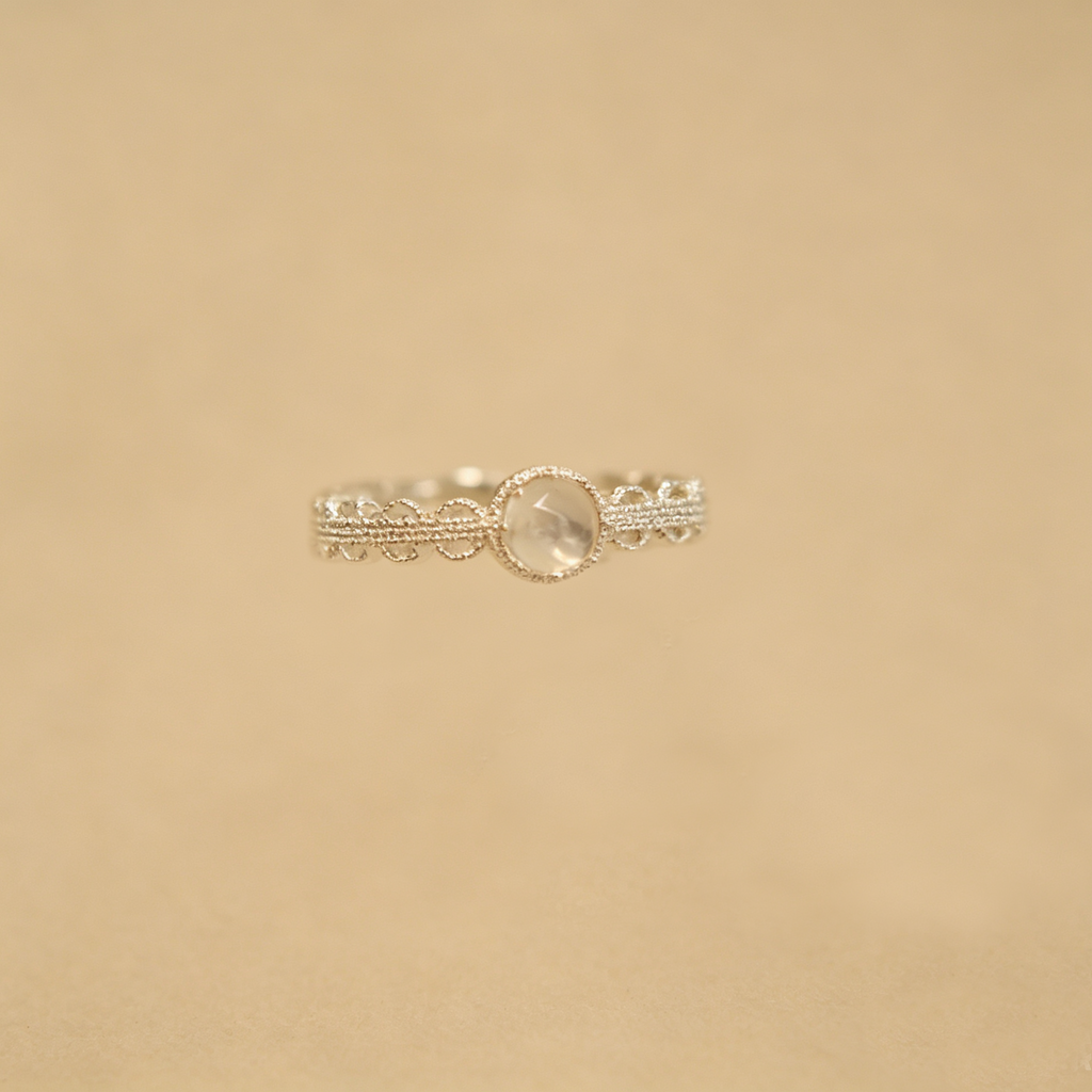 Lace Dew Ring