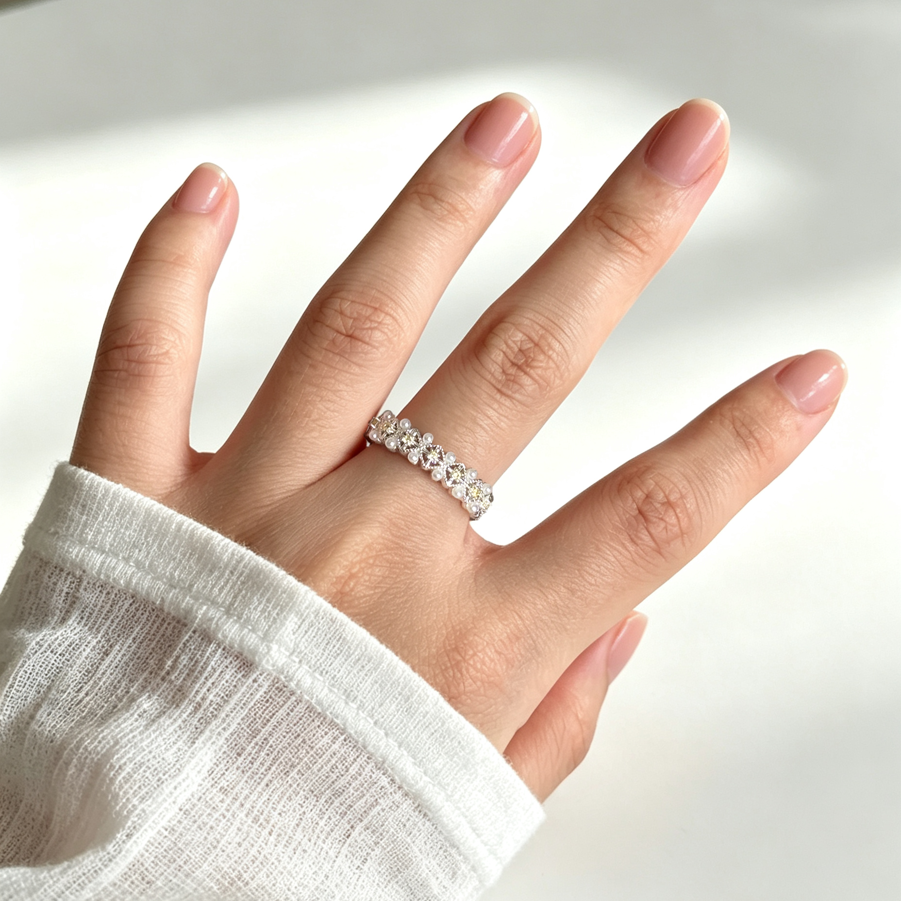 Lace Gleam Ring