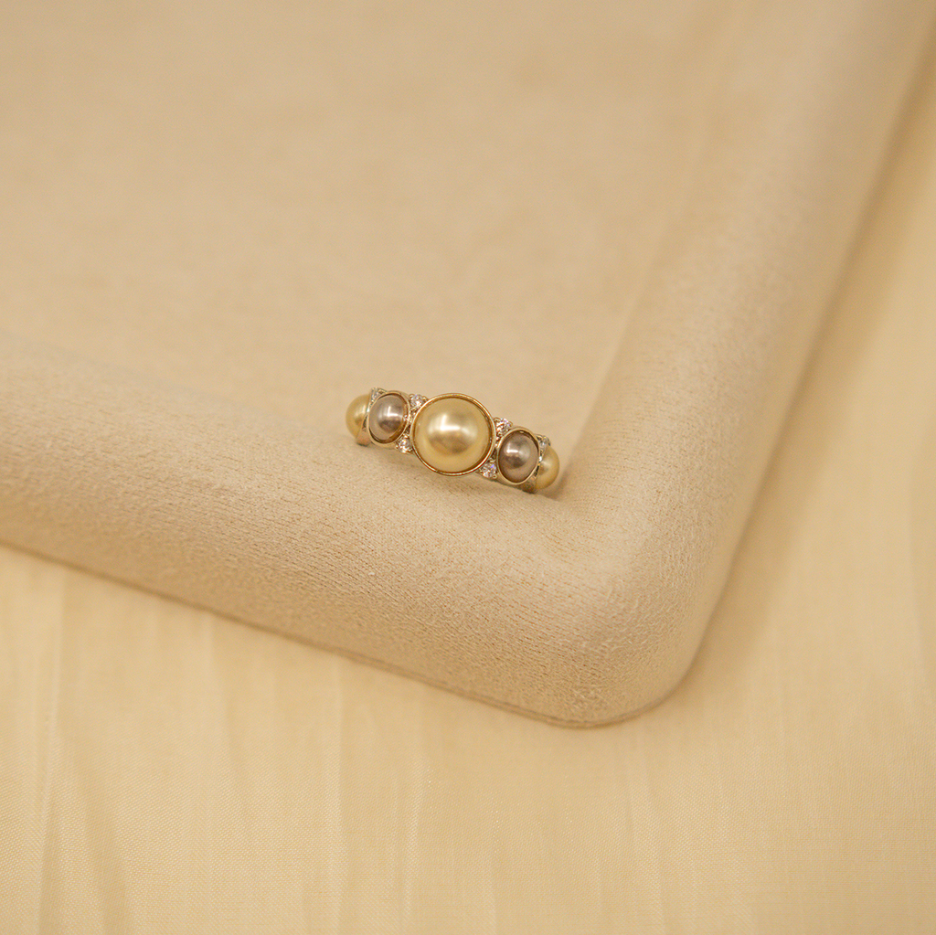 Pearl Aura Ring