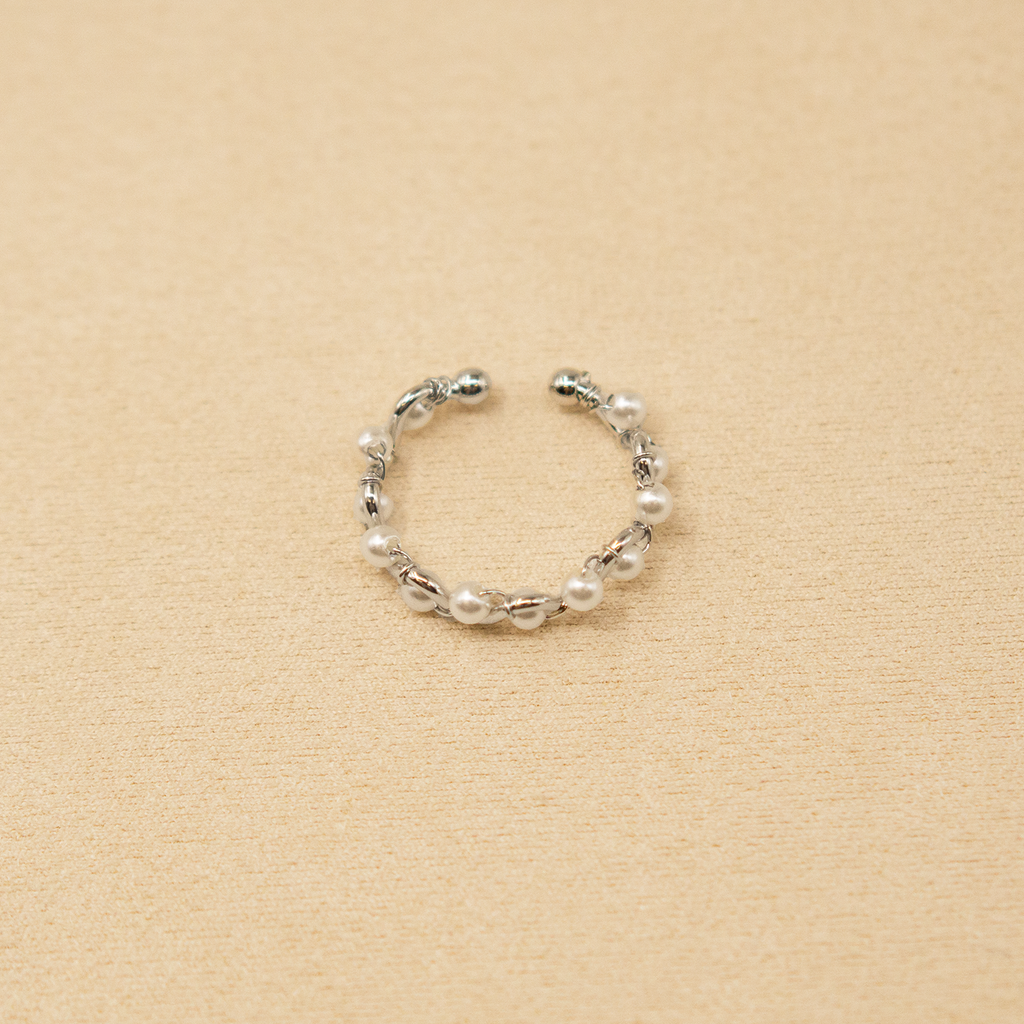 Pearl Vine Ring