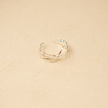 Ribbon Embrace Ring