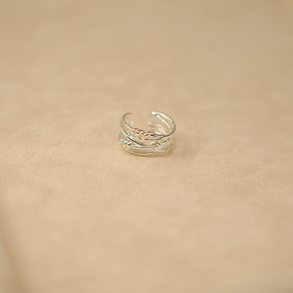 Wrapped Flow Ring