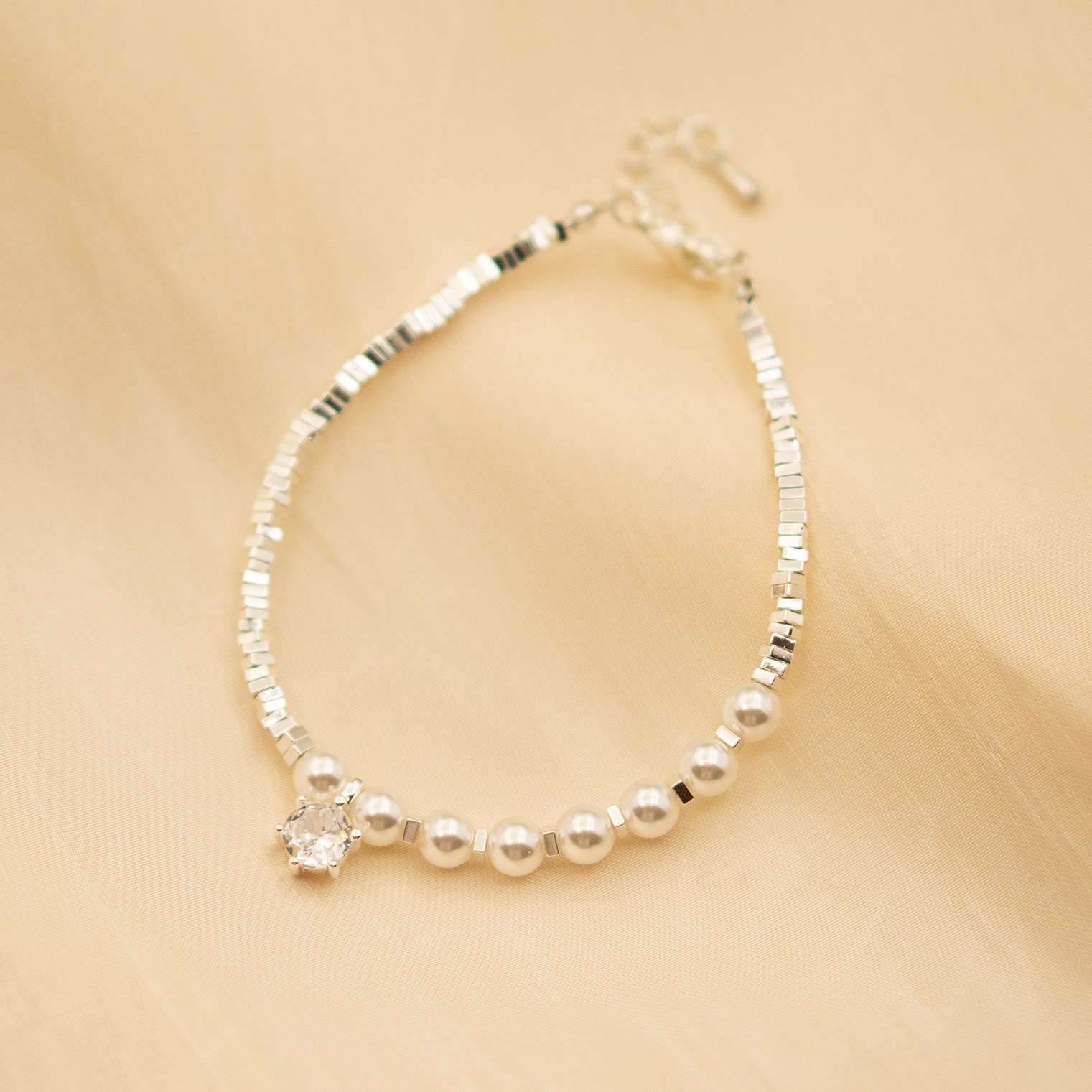 Glimmer Dew Crystal Bracelet