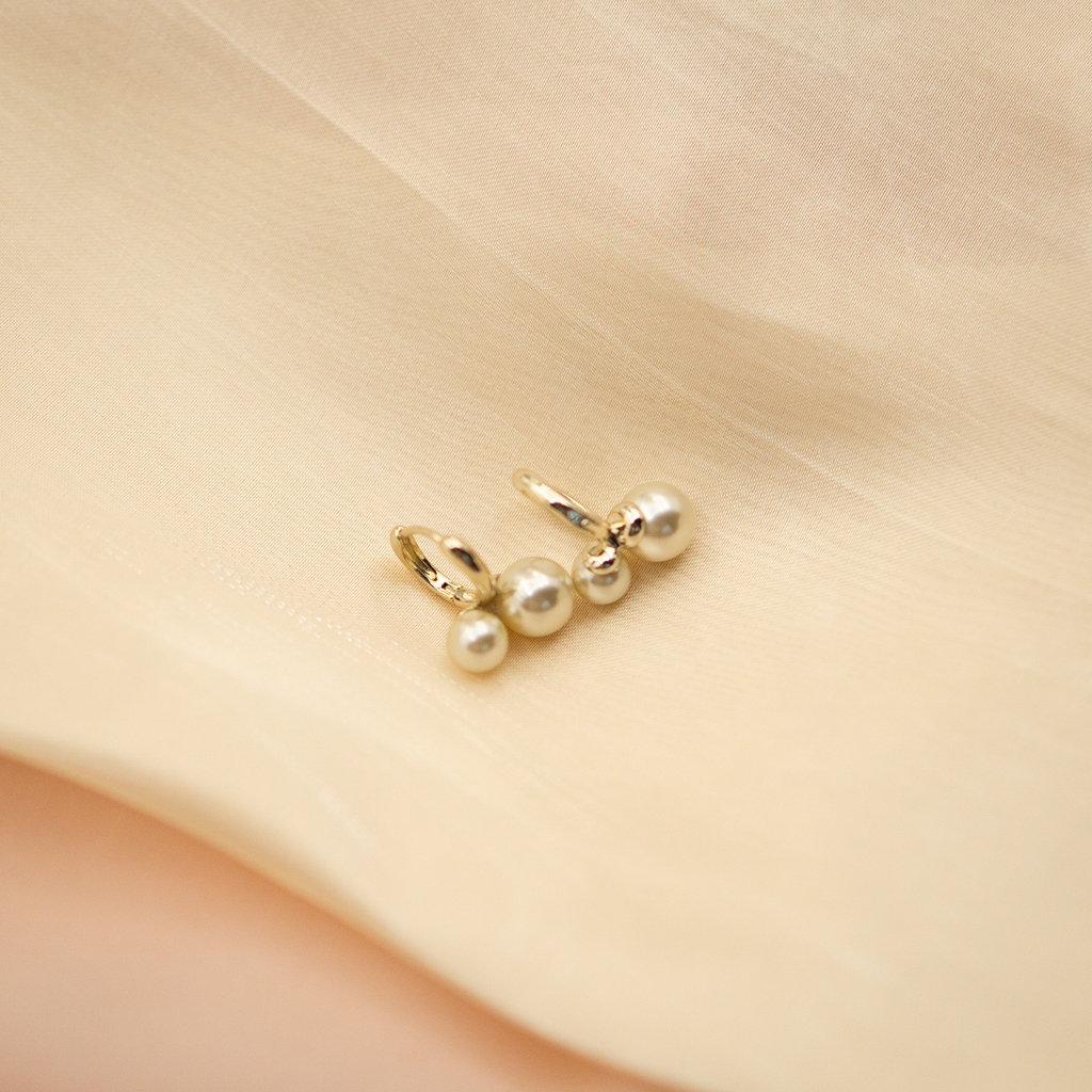 Echo Beat Pearl Earring