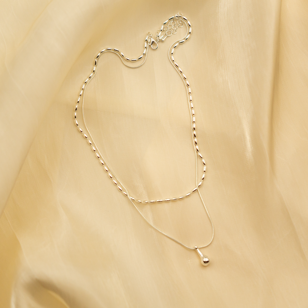 Frosty Droplet Necklace